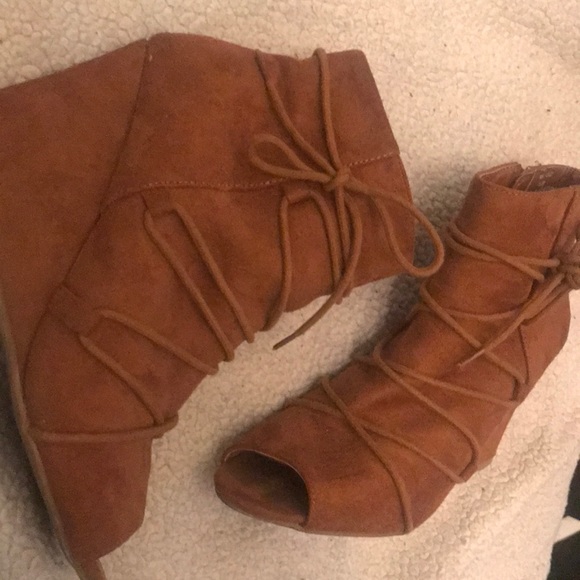 Booties - Picture 3 of 3